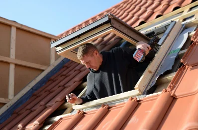 Pose de fenêtres de toit Velux à Râches